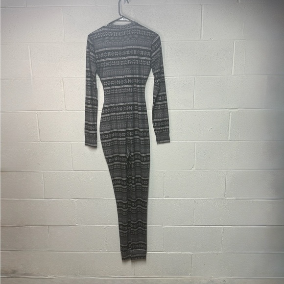 SKIMS One Piece Sleepwear Logo Onesie Black White NWT - Picture 8 of 8